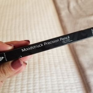 Younique Lip Liner in Pompous